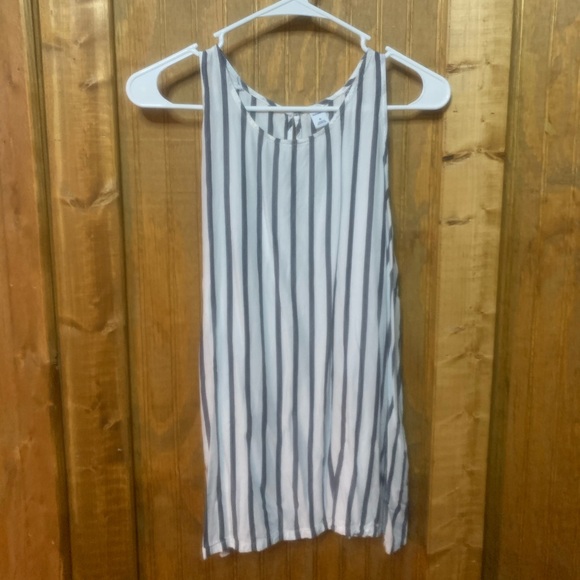 Women’s sleeveless tops - Picture 4 of 5